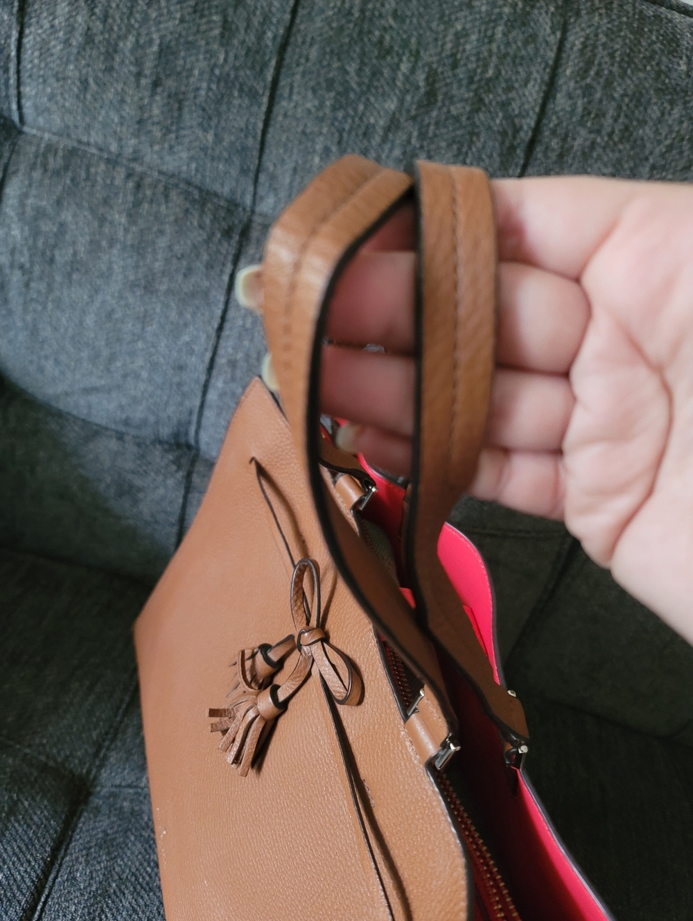 Kate Spade New York Hayes Street Isobel Leather Tote - Picture 13 of 16